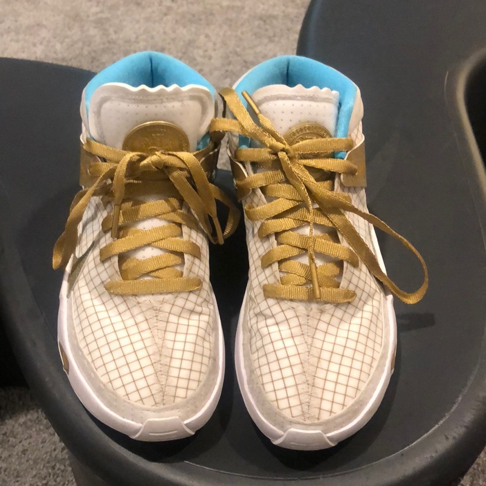Nike, Kevin Durant basketball shoes